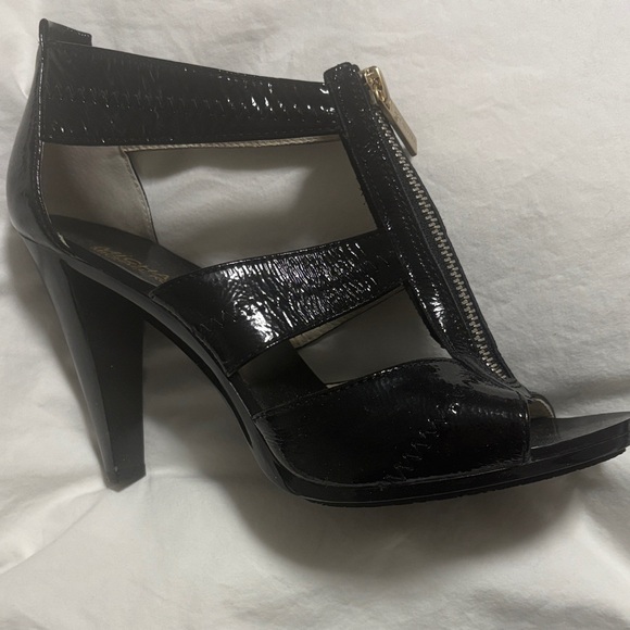 Michael Kors Shoes - Michael Kors Black Patent Heels